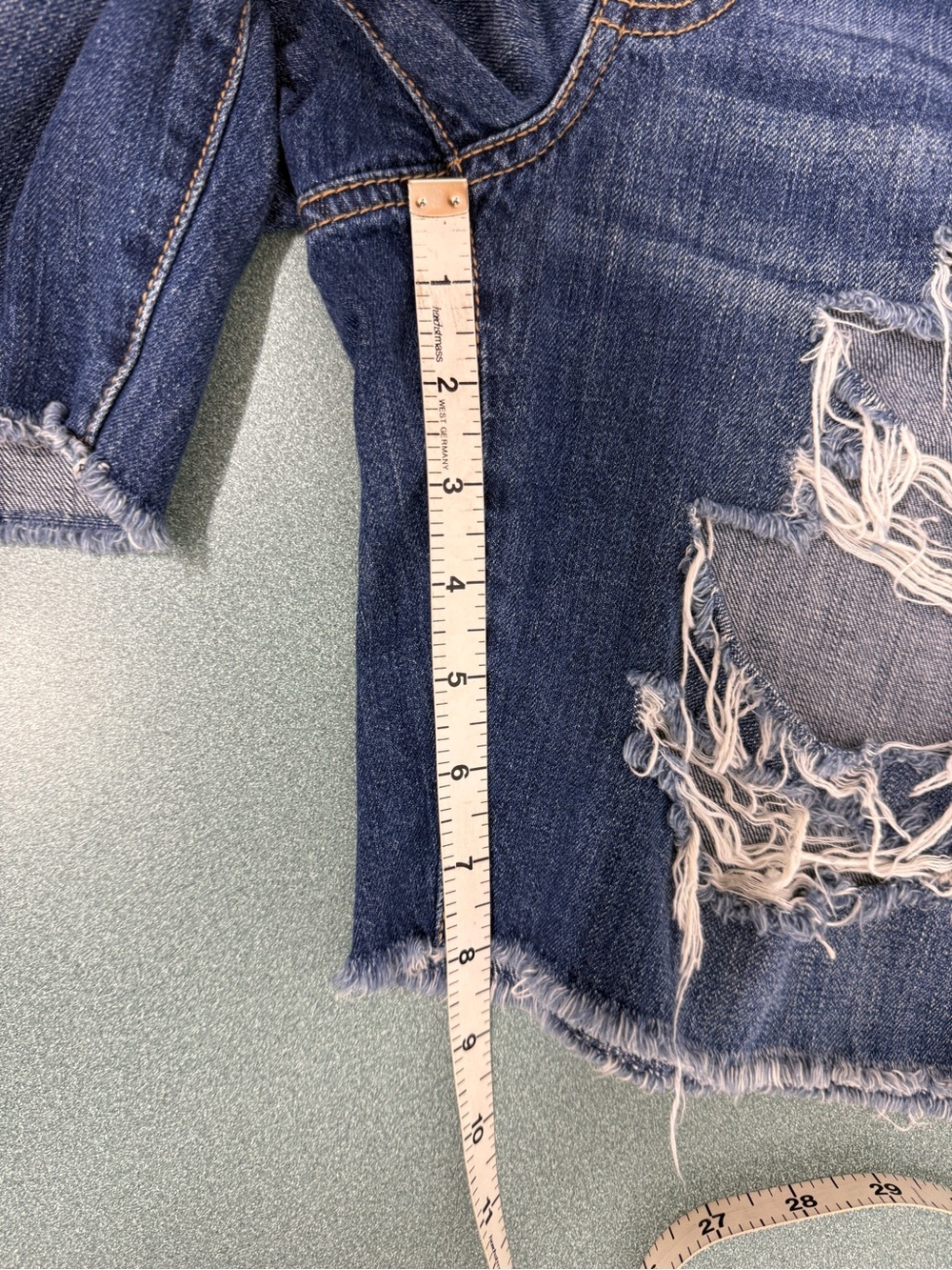 American Eagle Outfitters Distressed Bermuda Jean Shorts 10 - Picture 6 of 8